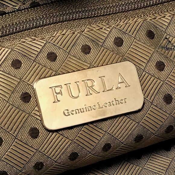 Auth FURLA - Gray Beige Leather Handbag - Picture 7 of 9